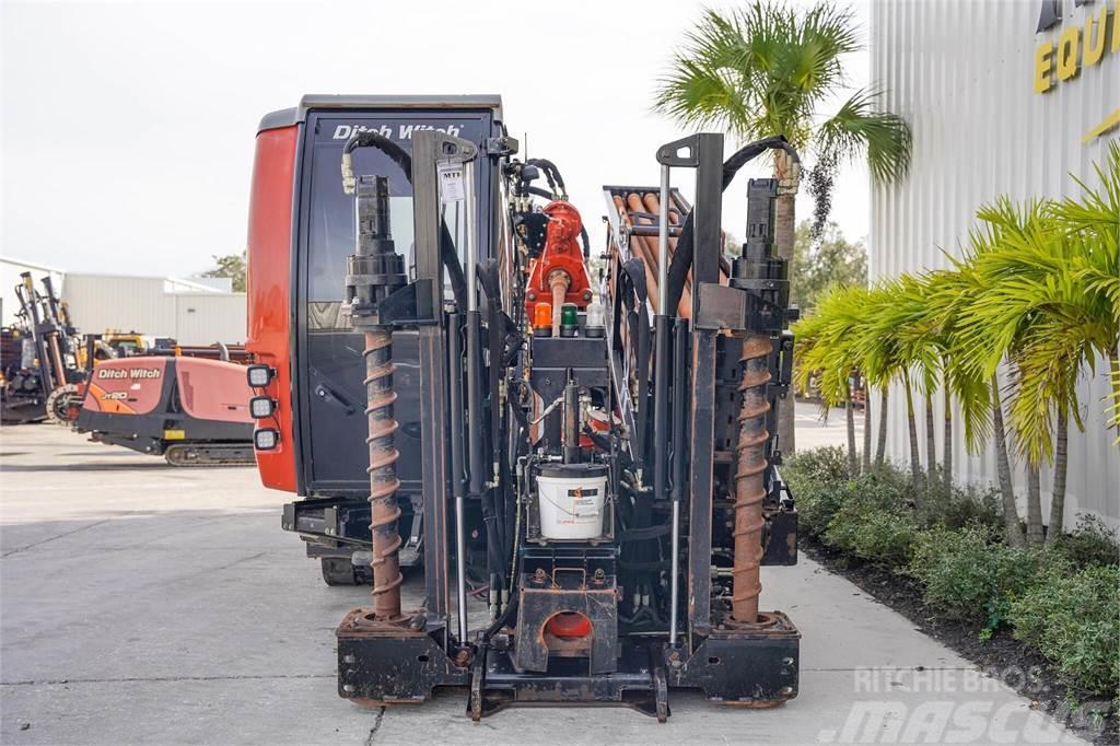 Ditch Witch AT40 Horizontal Directional Drilling Equipment