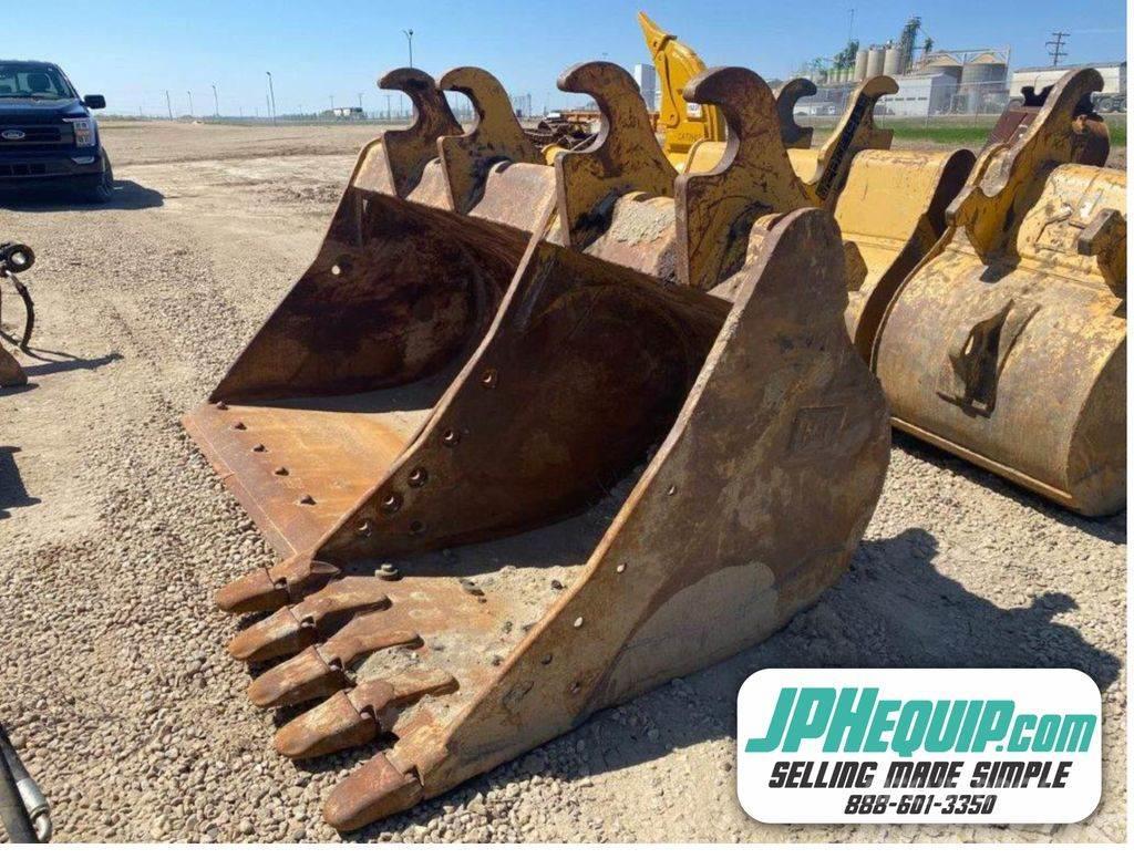 CAT 200 Series 32 Dig Bucket Other