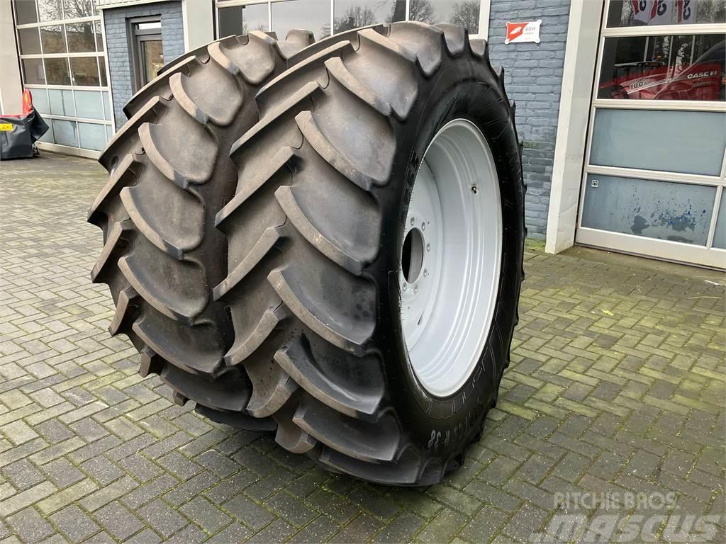 Mitas 420/65R28 & 540/65R38 Banden Tractors