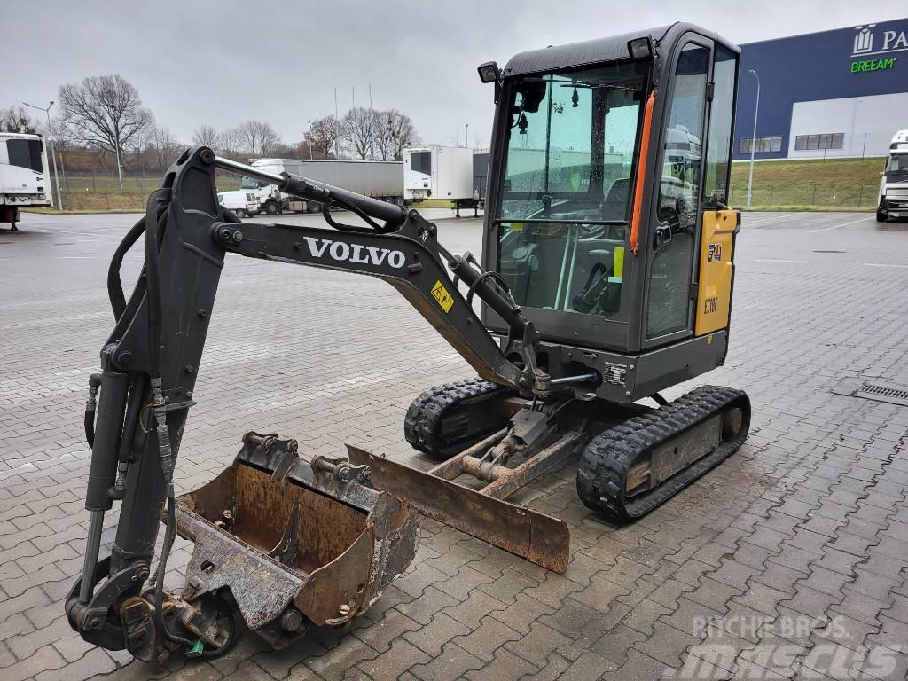 Volvo EC18E Mini excavators < 7t (Mini diggers)
