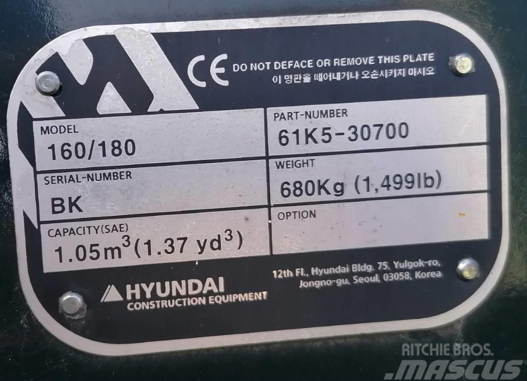 Hyundai 1.05m3_HX180 Buckets