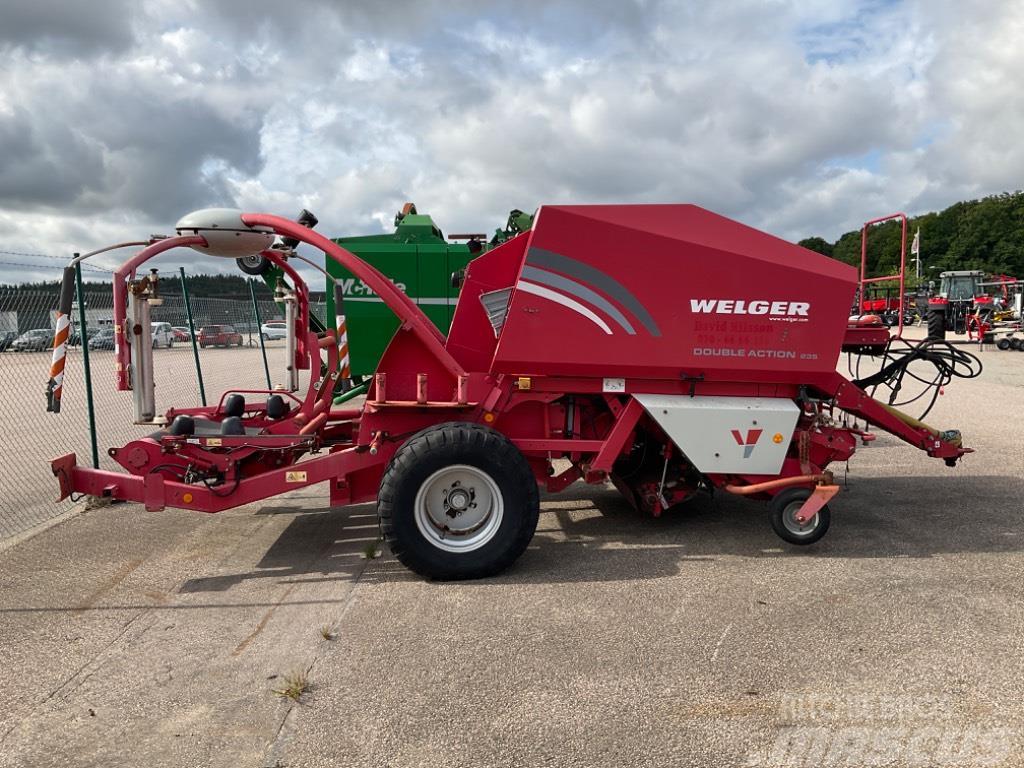 Welger Double Action RP 235 Round balers