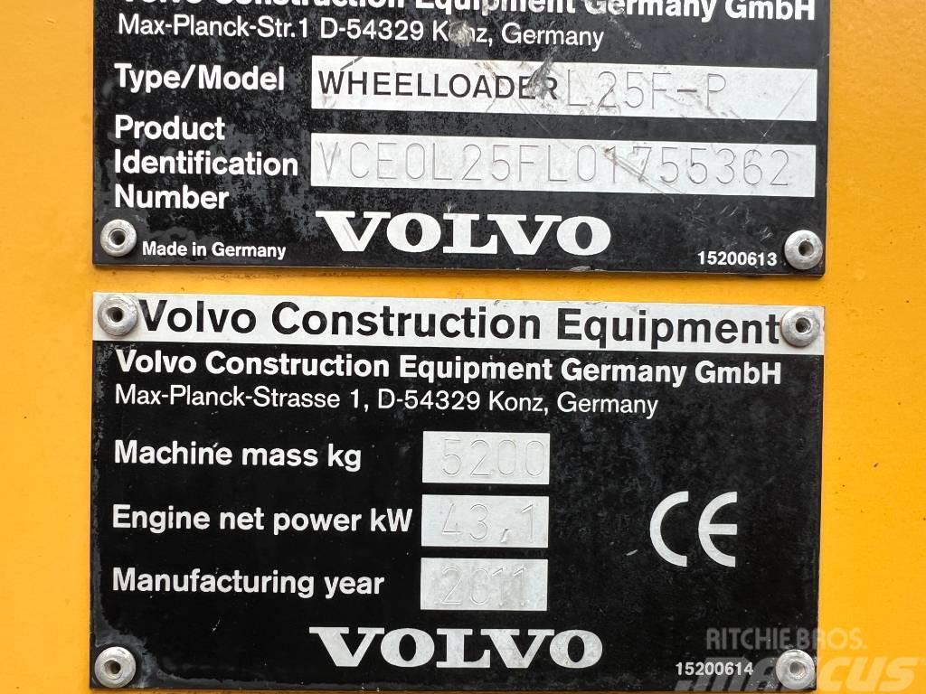 Volvo L 25 F Wheel loaders