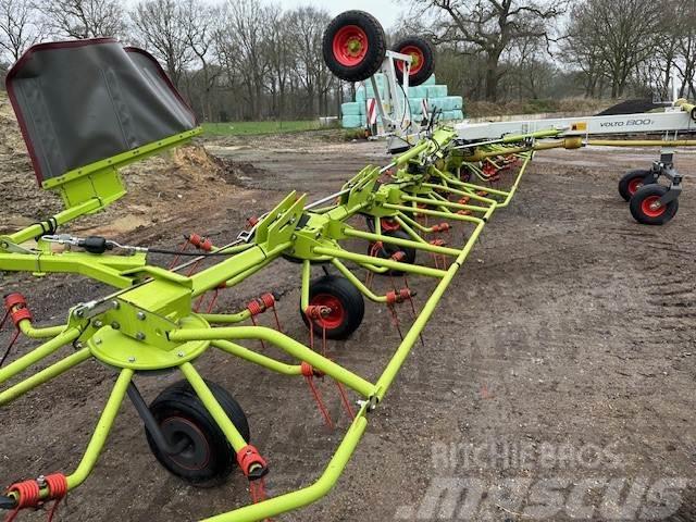 CLAAS Volto 1300T Schudder Rakes and tedders