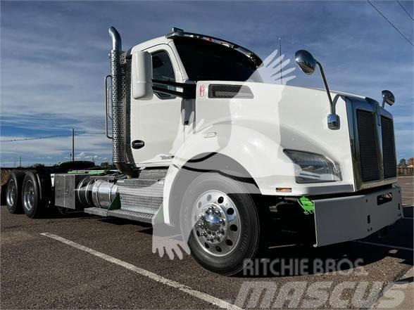 Kenworth T880 Other