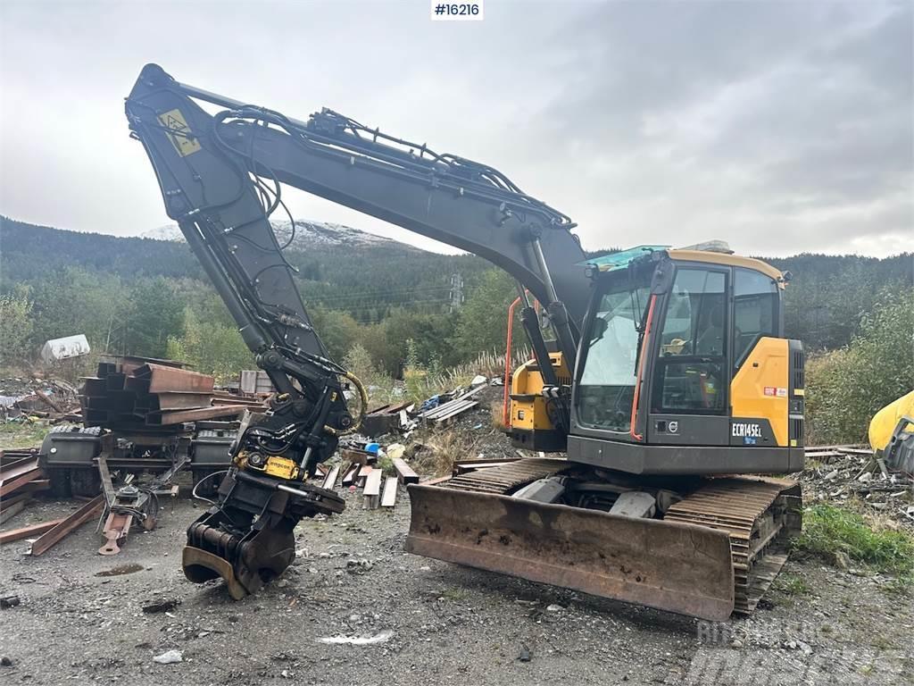 Volvo ECR145 Crawler Excavator w/ Rototilt w/ Grab and C Crawler excavators
