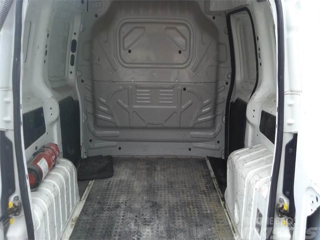 Fiat Fiorino Comercial 1.4G 77CV CARGO BASE N1 Panel vans