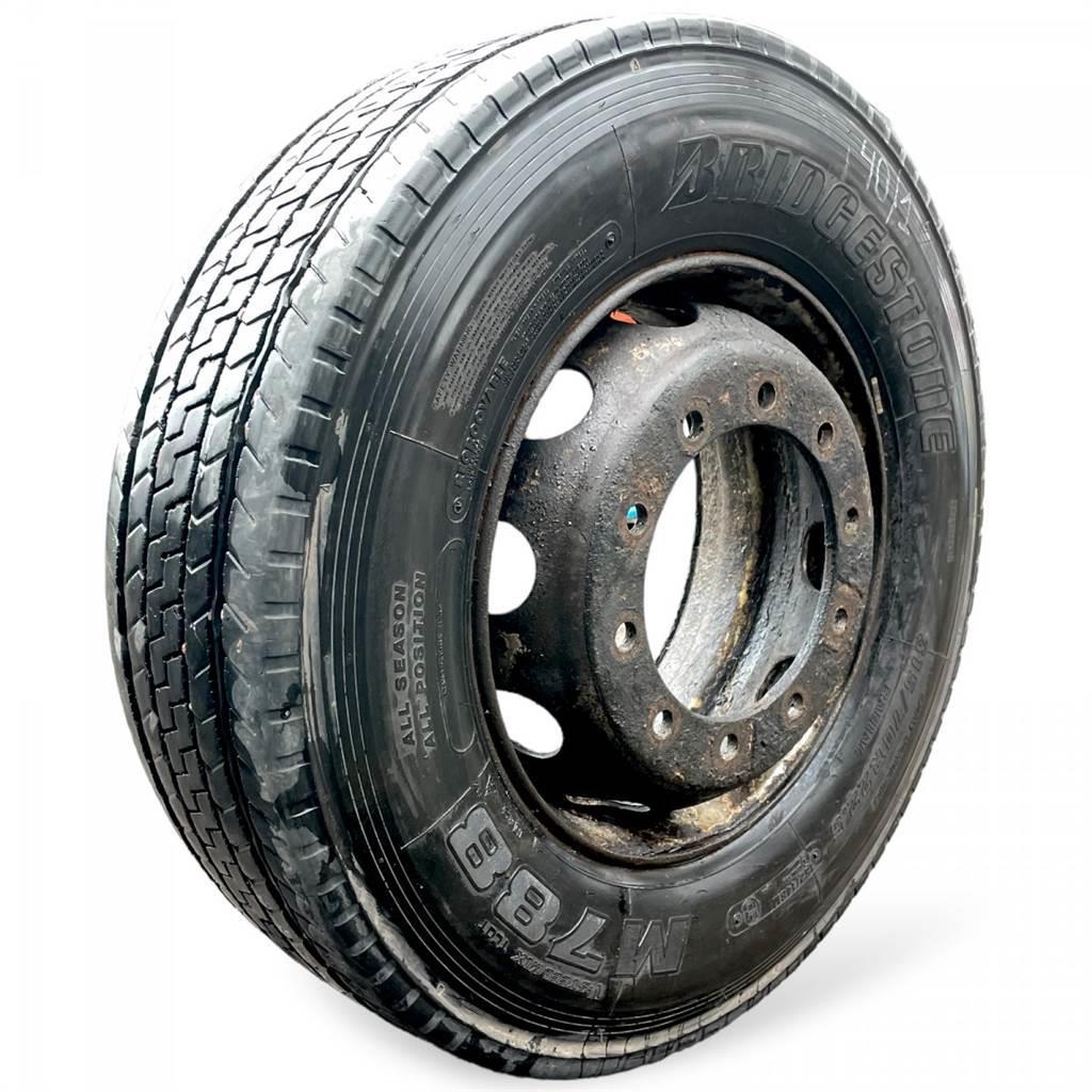 Bridgestone 4-series 124 Tyres, wheels and rims
