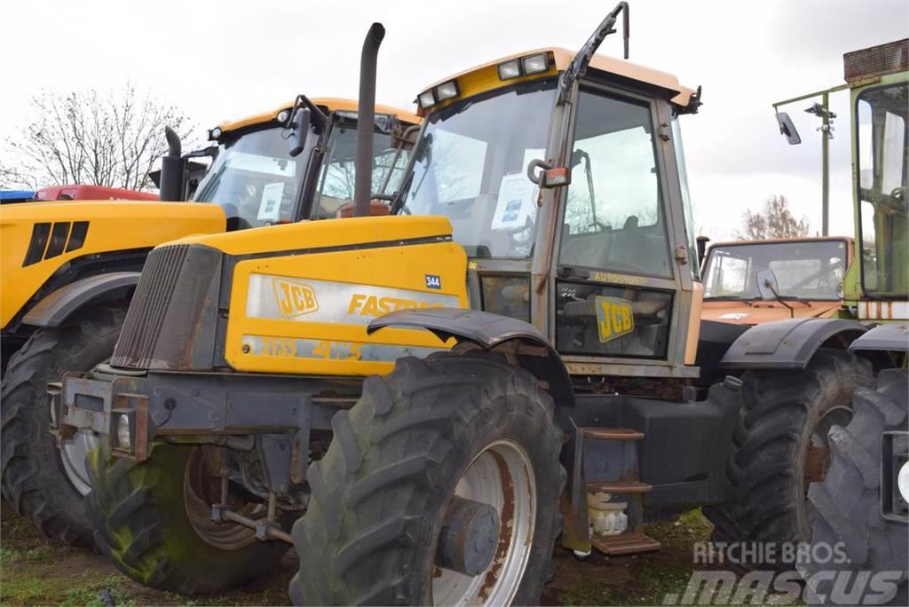 JCB Fastrac 2135 - 4WS Compact tractors