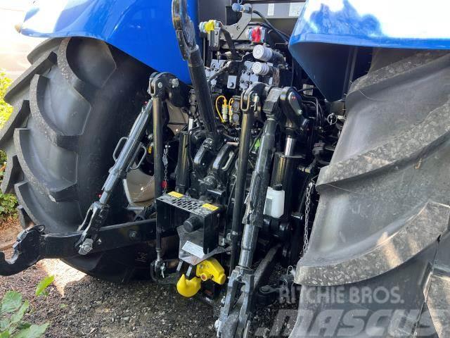 New Holland T7.230 AC STAGE V Tractors