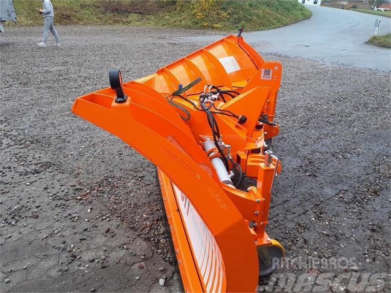 Inter-Tech 3,60 meters  Proff Snow blades and plows