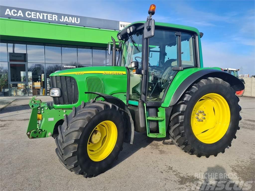 John Deere 6220 Premium Tractors
