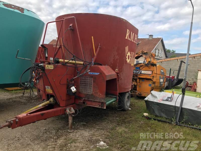RMH VR12 Mixer feeders