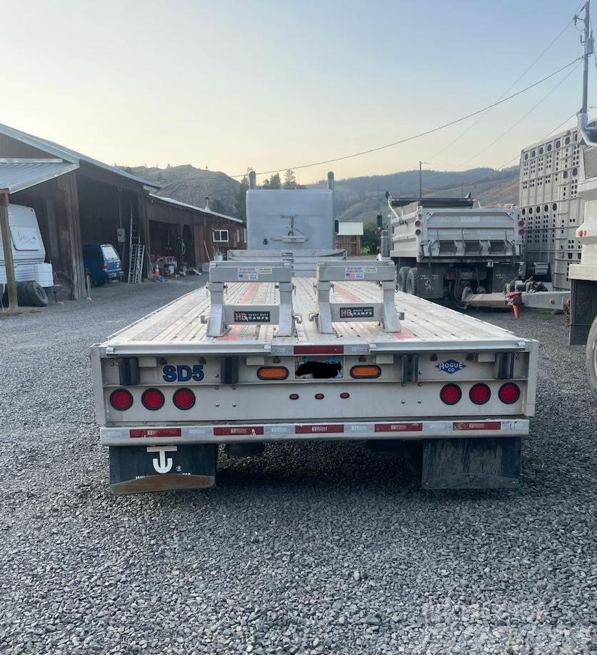 Wilson 48x102 Flatbed/Dropside semi-trailers