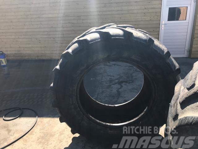 Goodyear 480/70R30 Tyres, wheels and rims