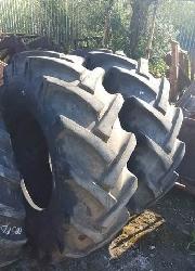  Pneus 16.9-24