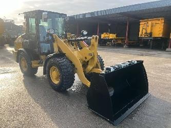 CAT 906