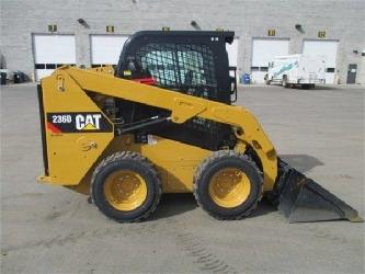 CAT 236 D