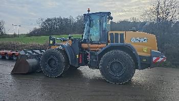 CASE 821 GXR