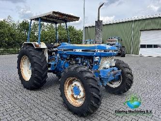 Ford 7810