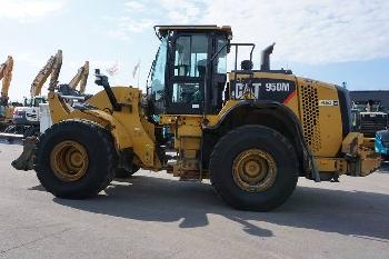 CAT 950M