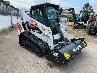 Bobcat T590E
