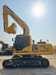 Komatsu 220-8