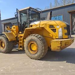 Volvo L 105