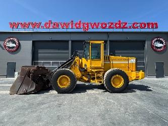 Volvo L90B