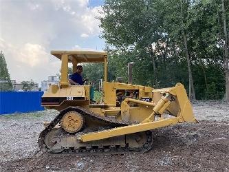 CAT D 5 H