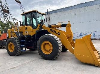 CAT LG956L
