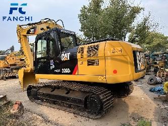 CAT 320 D