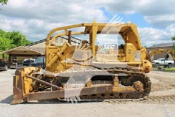 CAT D7F