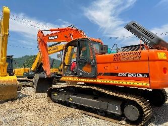 Doosan DX 260