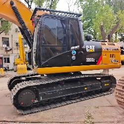CAT 320D