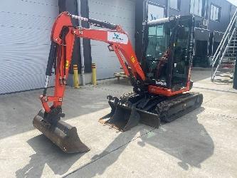 Kubota U 27-4
