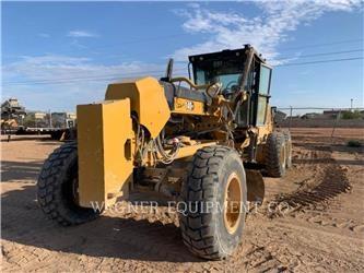 CAT 140GC AWD