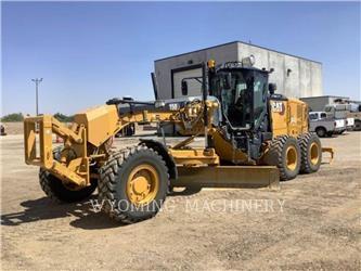 CAT 150 AWD