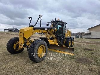 CAT 150 AWD
