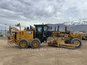 CAT 150 AWD