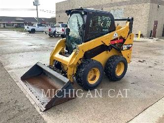 CAT 242D A2Q