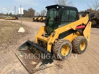 CAT 242D3 A2Q