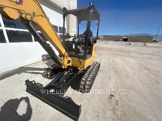 CAT 302.7 C1