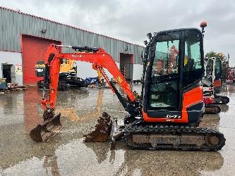 Kubota U 27-4