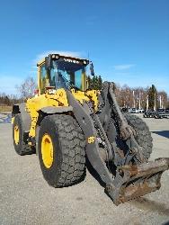 Volvo L 120 E