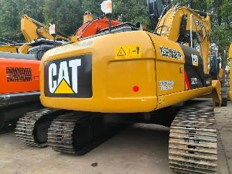 CAT 320D2