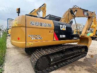 CAT 320 D