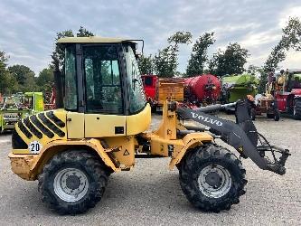 Volvo L 30 B