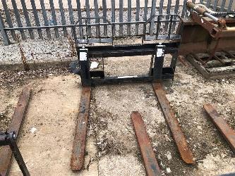  Pallet Forks