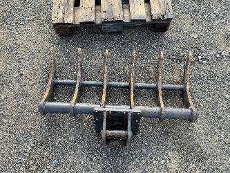  Root Rake